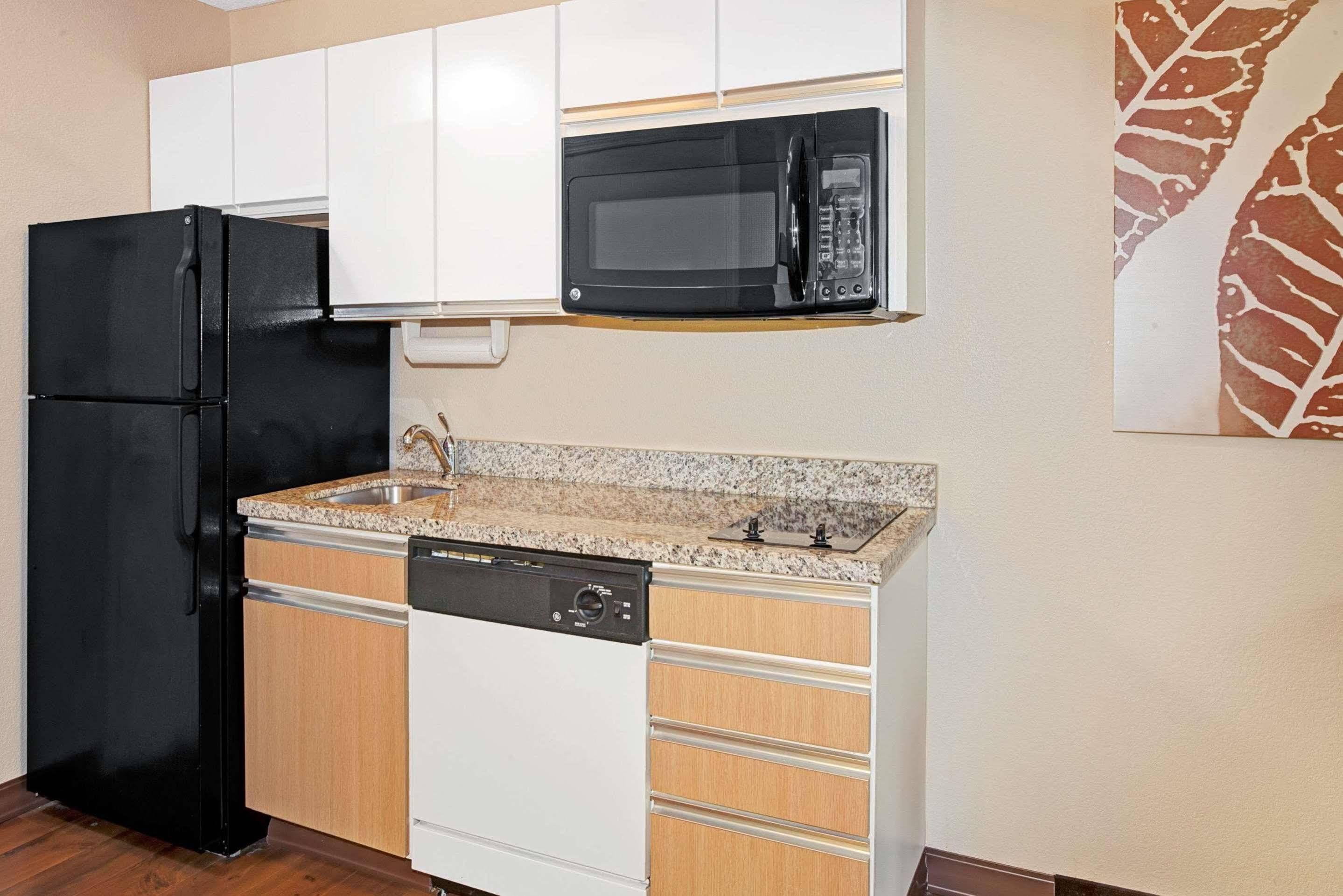 Mainstay Suites Northbrook Wheeling מראה חיצוני תמונה